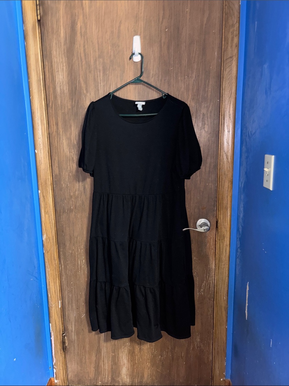 Ava & Viv Black Tiered Midi Dress